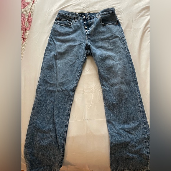 Levi 501 Jeans - Picture 2 of 8